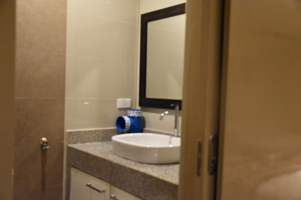 Avalu Residences Makati City Kültér fotó