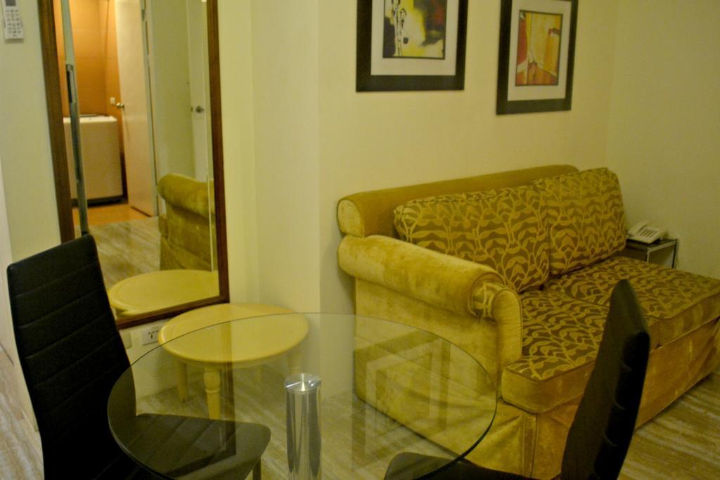Avalu Residences Makati City Kültér fotó