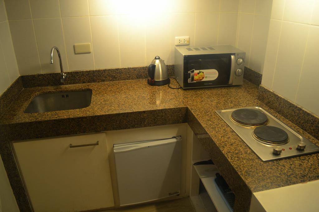 Avalu Residences Makati City Kültér fotó